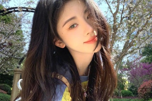 300万粉丝的网红塌房同时交6位女朋友见面不逛街直接开房 300万粉丝的网红塌房同时交6位女朋友见面不逛街直接开房
