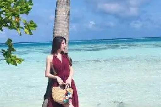 网红任晓艺自曝遭遇严重车祸:9个安全气囊全炸开浑身都是伤 网红任晓艺自曝遭遇严重车祸:9个安全气囊全炸开浑身都是伤